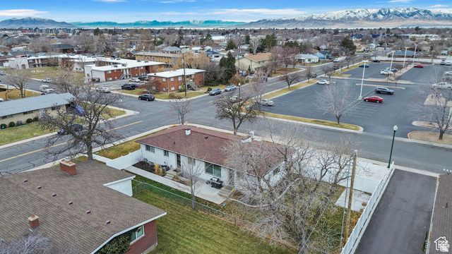 512 N 100 E, Orem, UT 84057
