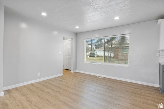 512 N 100 E, Orem, UT 84057