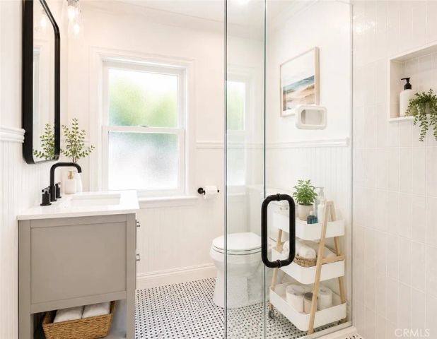 501 Aliso Ave., Newport Beach, CA 92663