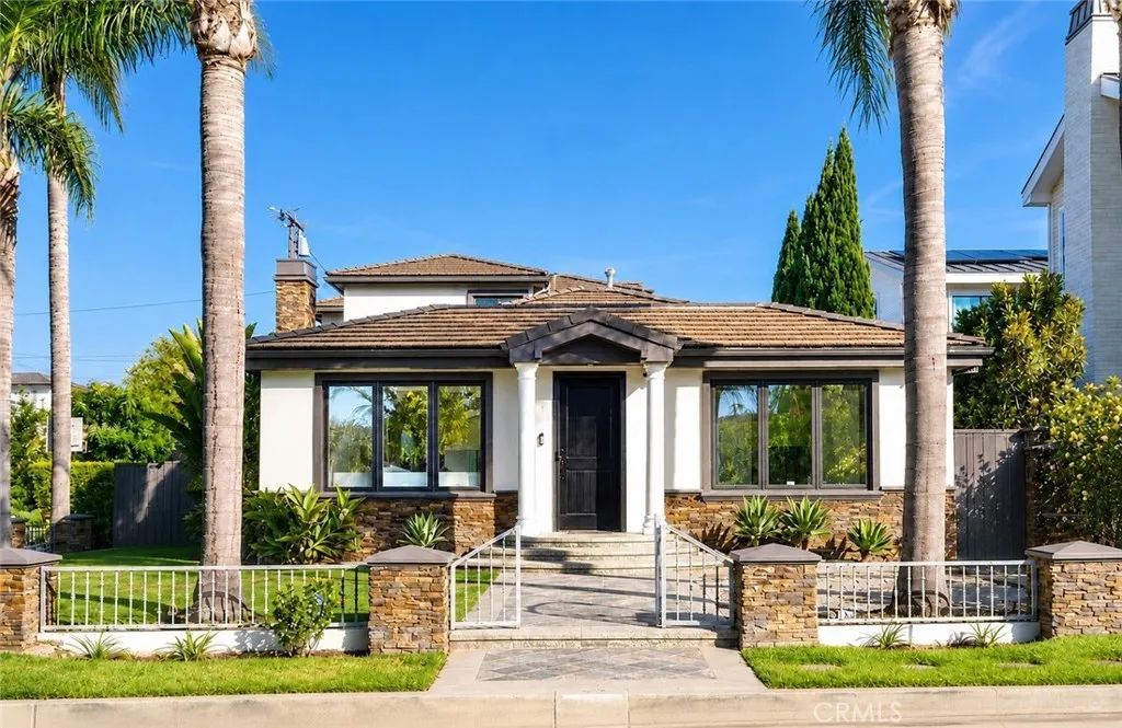 501 Aliso Ave., Newport Beach, CA 92663
