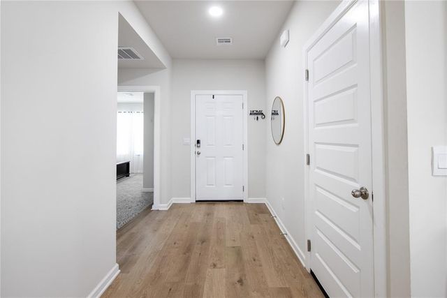 10204 NW 28th Street, Yukon, OK 73099