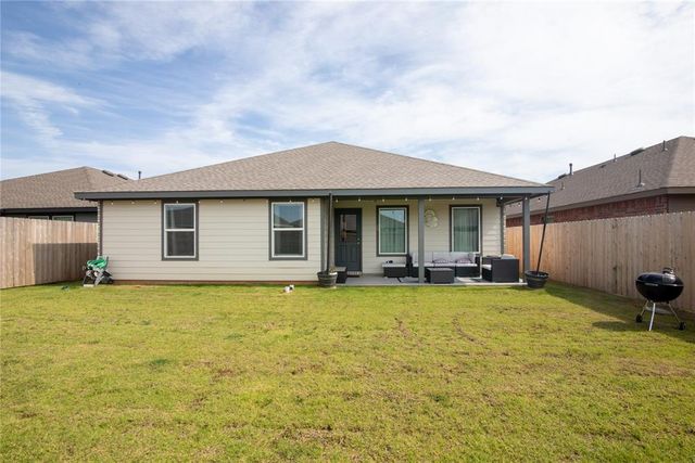 10204 NW 28th Street, Yukon, OK 73099