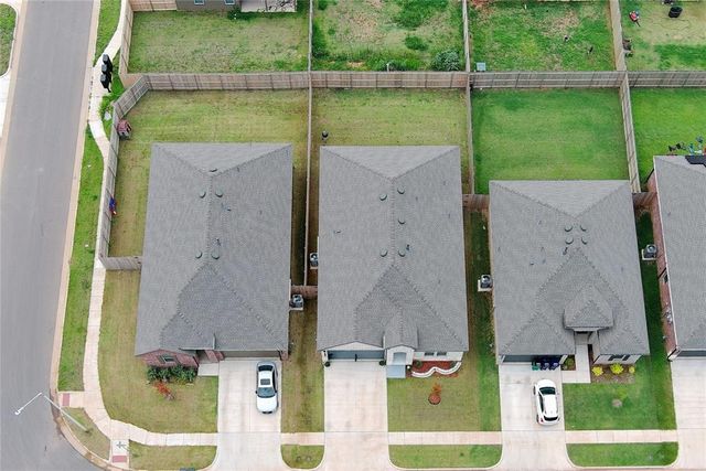 10204 NW 28th Street, Yukon, OK 73099