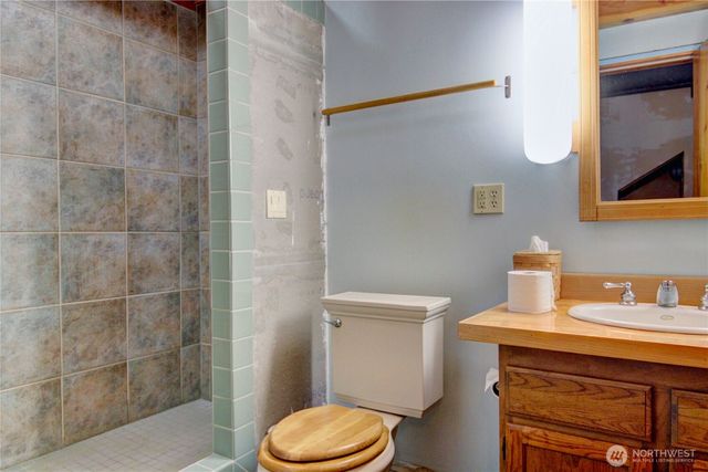 46824 Everett Lake Rd, Concrete, WA 98237