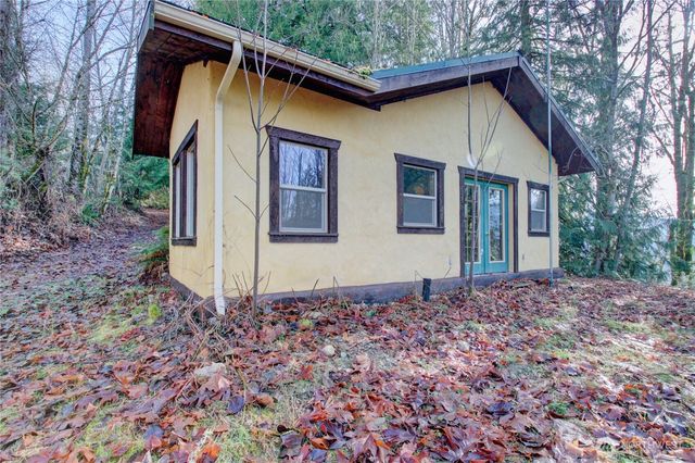 46824 Everett Lake Rd, Concrete, WA 98237