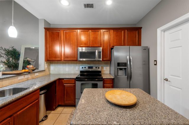 10534 Willow Park View, Houston, TX 77070