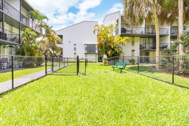 2940 Forest Hills Blvd C3L, Coral Springs, FL 33065