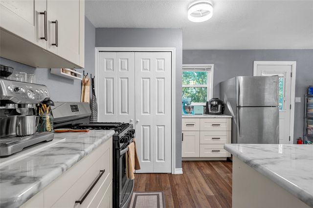 2816 S 3rd Street, Waco, TX 76706
