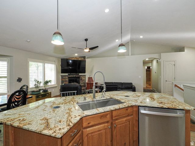 9324 S WISTERIA WAY, West Jordan, UT 84081