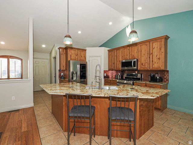 9324 S WISTERIA WAY, West Jordan, UT 84081