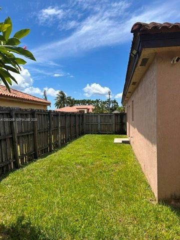 13273 SW 252nd Ln, Homestead, FL 33032