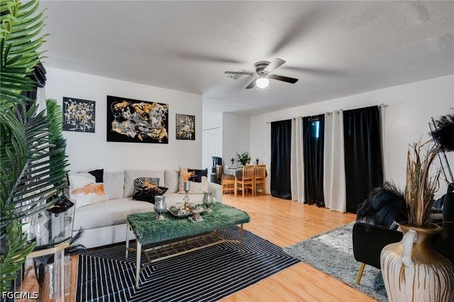 102 Oleander RD, Lehigh Acres, FL 33936