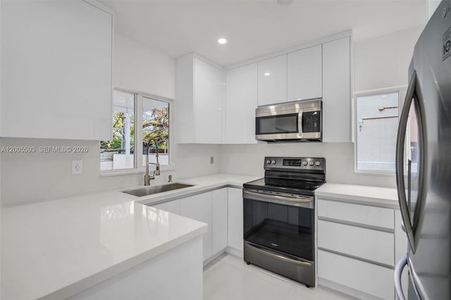 4112 SW 9th Ter, Miami, FL 33134