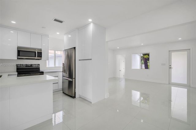 4112 SW 9th Ter, Miami, FL 33134