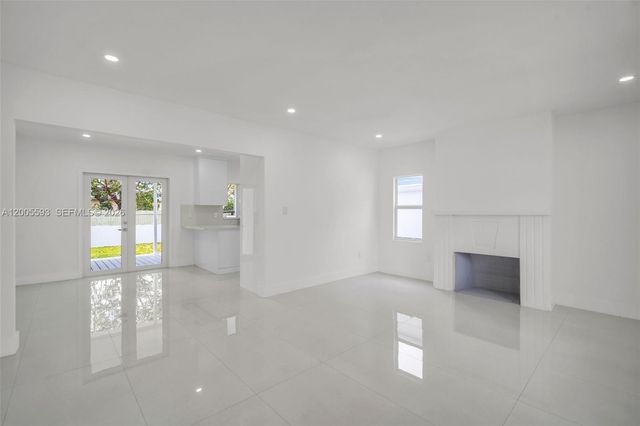 4112 SW 9th Ter, Miami, FL 33134