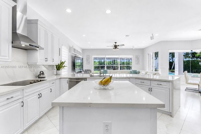 4918 SW 195th Ter, Miramar, FL 33029