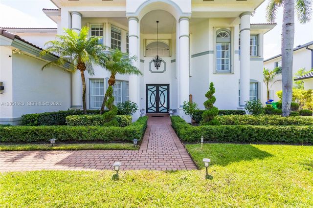 4918 SW 195th Ter, Miramar, FL 33029