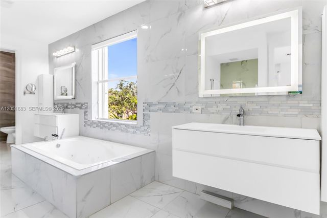 4918 SW 195th Ter, Miramar, FL 33029