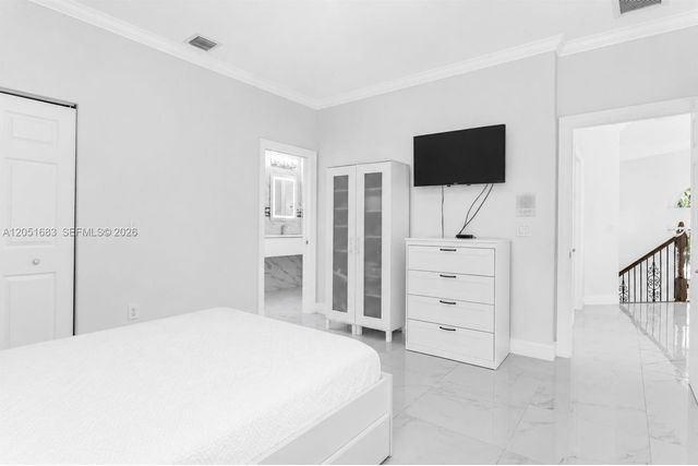 4918 SW 195th Ter, Miramar, FL 33029