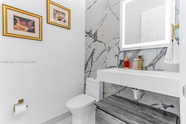 4918 SW 195th Ter, Miramar, FL 33029