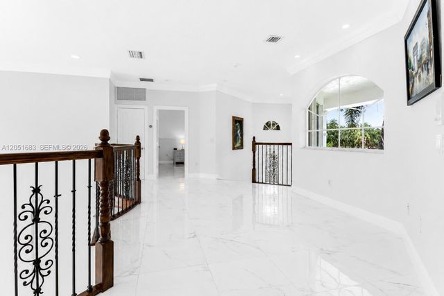 4918 SW 195th Ter, Miramar, FL 33029