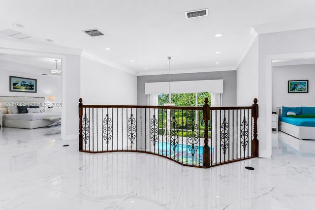4918 SW 195th Ter, Miramar, FL 33029