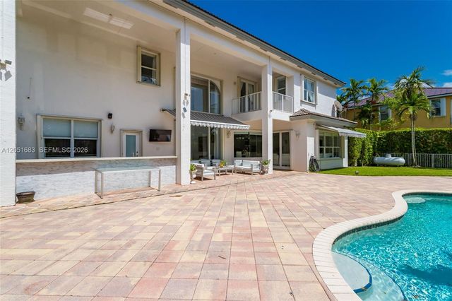 4918 SW 195th Ter, Miramar, FL 33029