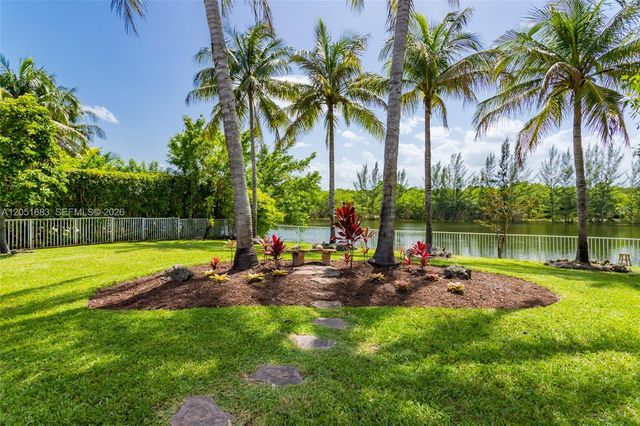 4918 SW 195th Ter, Miramar, FL 33029