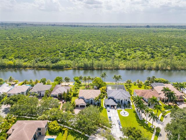 4918 SW 195th Ter, Miramar, FL 33029