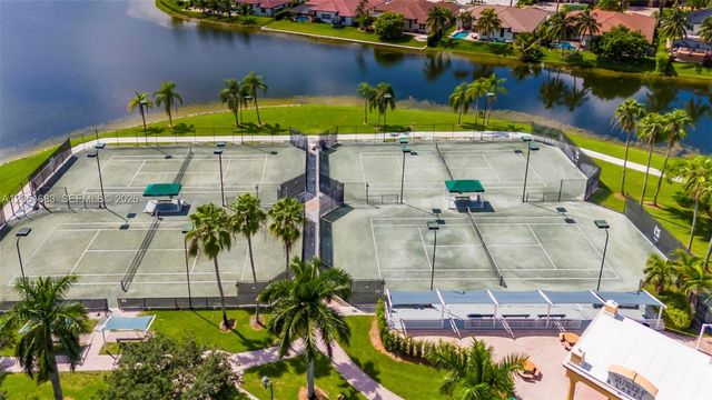 4918 SW 195th Ter, Miramar, FL 33029