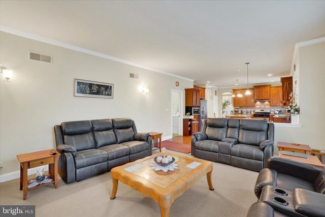 2082 WESTBURY CT, Red Lion, PA 17356
