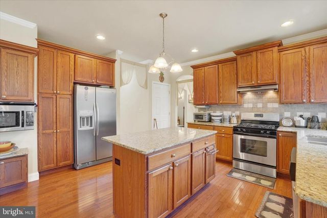2082 WESTBURY CT, Red Lion, PA 17356