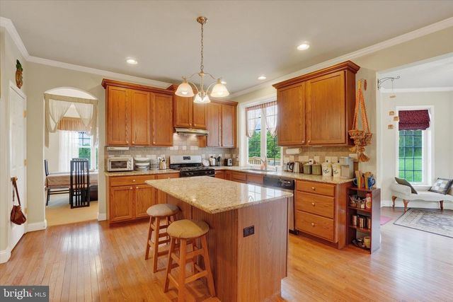 2082 WESTBURY CT, Red Lion, PA 17356