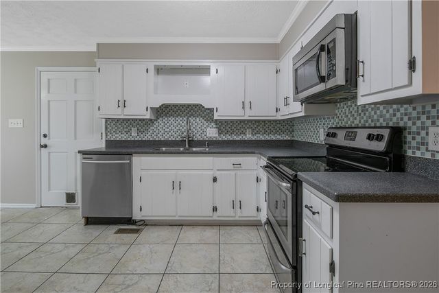 5827 Hibernia Drive, Fayetteville, NC 28314