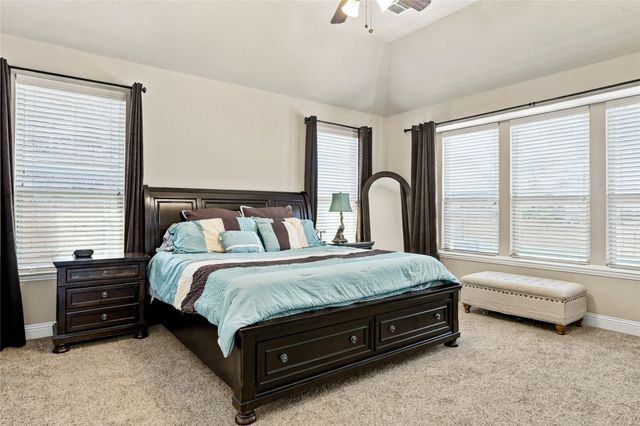 2820 Mariposa Drive, Grand Prairie, TX 75054