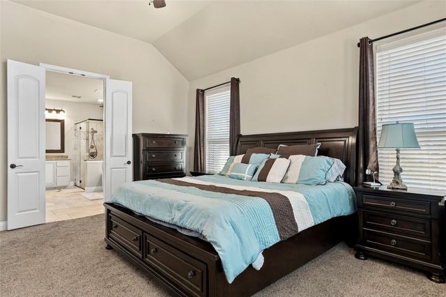 2820 Mariposa Drive, Grand Prairie, TX 75054