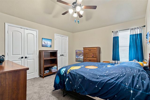 2820 Mariposa Drive, Grand Prairie, TX 75054