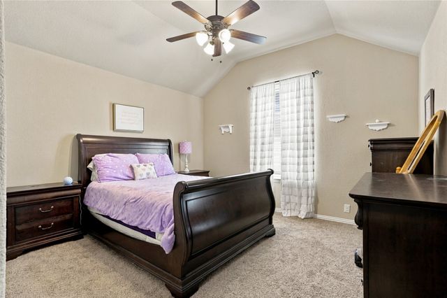 2820 Mariposa Drive, Grand Prairie, TX 75054