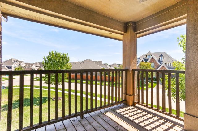 2820 Mariposa Drive, Grand Prairie, TX 75054