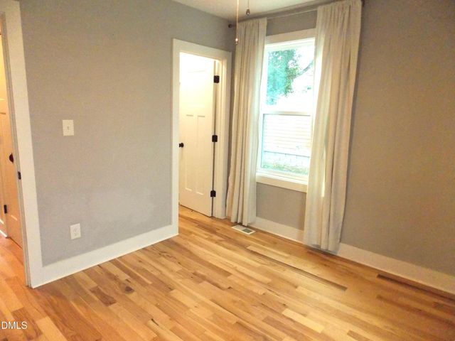 202 Lincoln Court, Raleigh, NC 27610