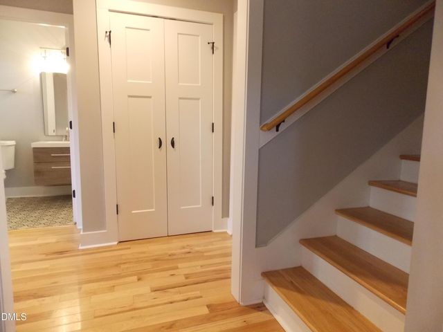 202 Lincoln Court, Raleigh, NC 27610