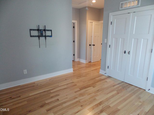 202 Lincoln Court, Raleigh, NC 27610