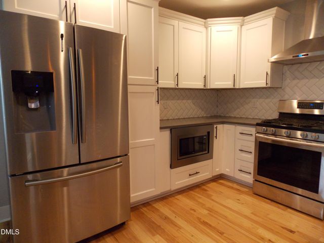 202 Lincoln Court, Raleigh, NC 27610