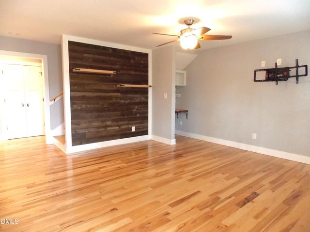 202 Lincoln Court, Raleigh, NC 27610