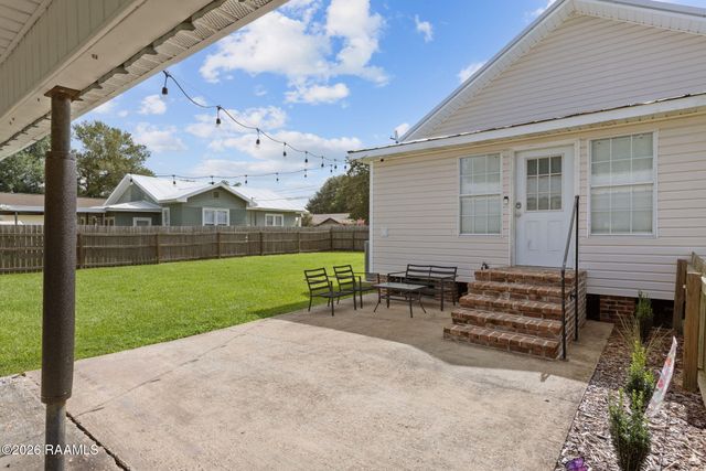 610 S Parkerson Street, Rayne, LA 70578