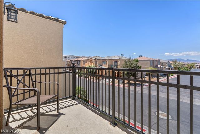 10388 Midseason Mist Street, Las Vegas, NV 89183