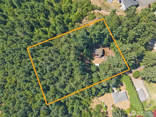 879 9th Ave, Fox Island, WA 98333