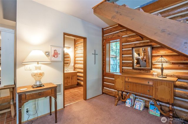 879 9th Ave, Fox Island, WA 98333