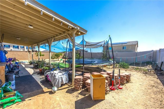 15797 Mint, Adelanto, CA 92301