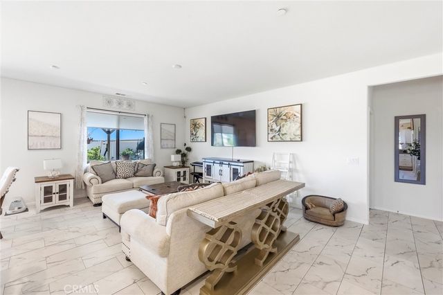 15797 Mint, Adelanto, CA 92301